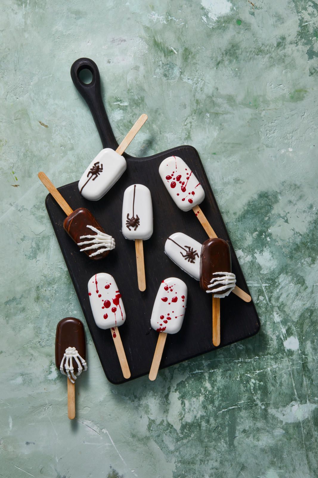 Halloween Crime Scene Cake and other Chefclub US recipes original |  chefclub.tv