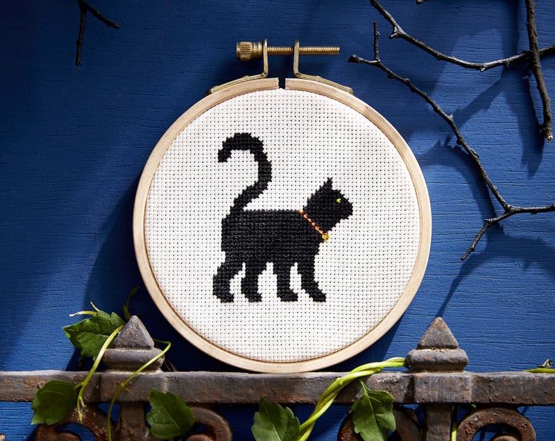 black cat cross stitch