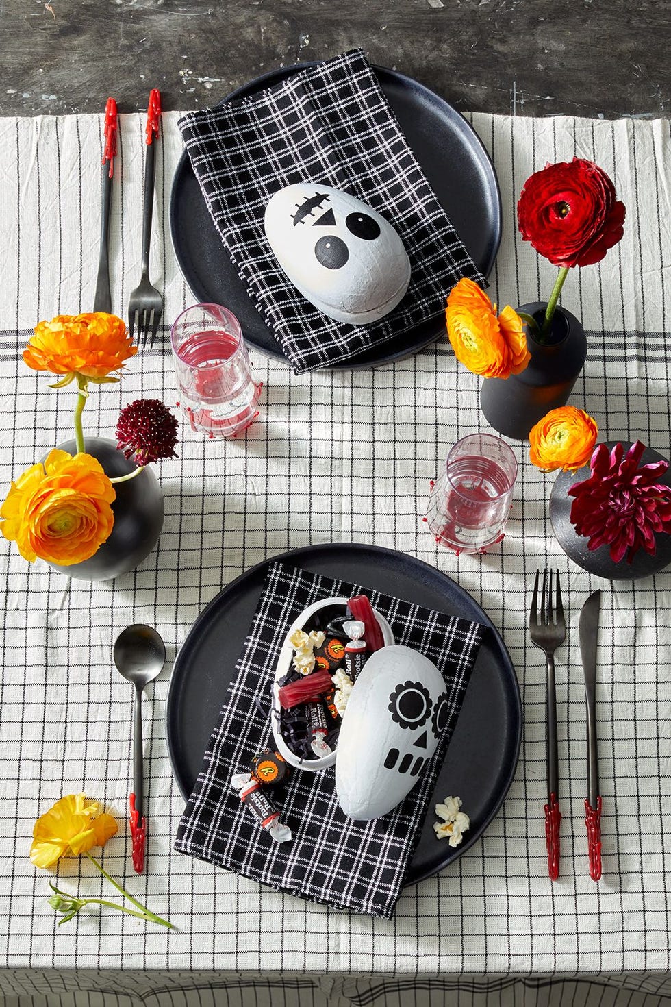 75 Easy Halloween Crafts for Adults - Best DIY Halloween Craft