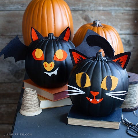 60 Easy Halloween Crafts for Kids - Fun DIY Halloween Craft Ideas