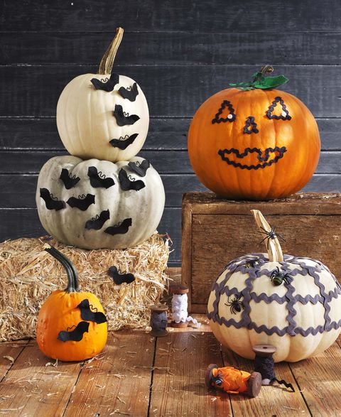 49 Easy Halloween Crafts for Kids - Fun DIY Halloween Decorations for ...