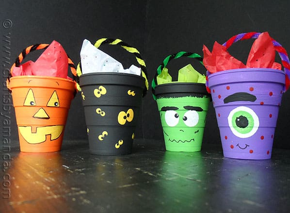 Purple Trick or Treat Halloween Party Cups - Styrofoam Halloween Cups