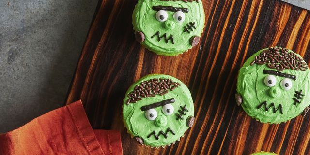 30 Fun Halloween Cupcake Ideas