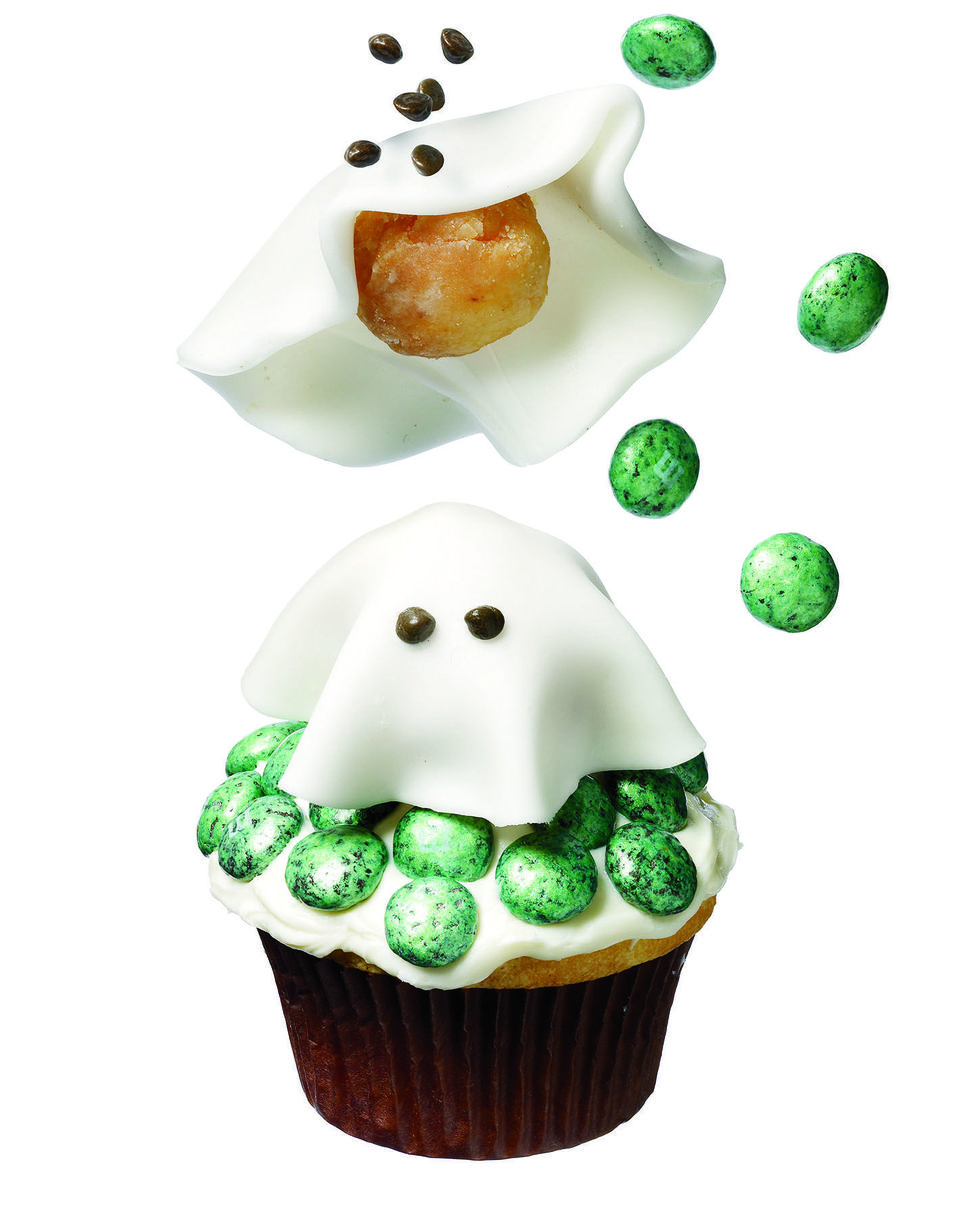 friendly ghost cupcake