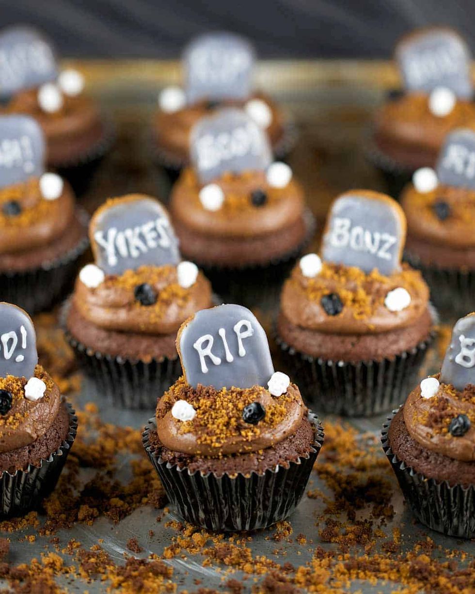 graveyard brownie cupcakes with rip tombstone
