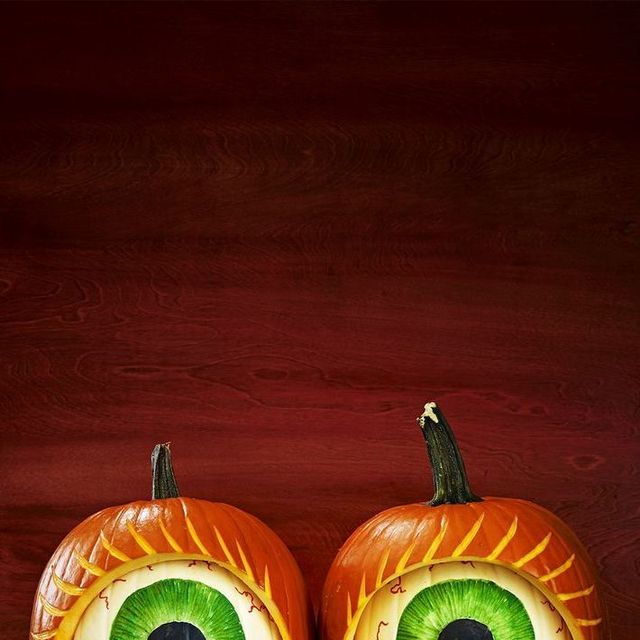 How to Make a Pumpkin Eye - Carved Eyeball Pumpkin Tutorial
