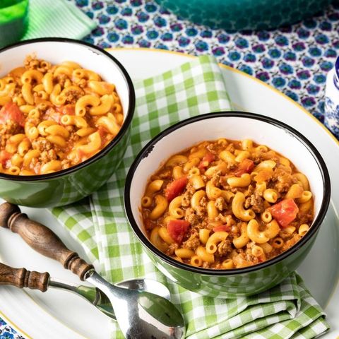 goulash ground beef and macaroni in bowl
