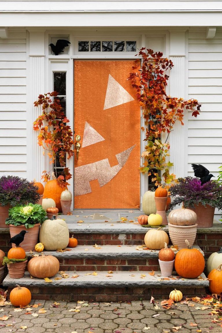 halloween door decorations pumpkin patch door