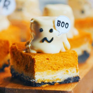 halloween recipe ghoul pumpkin cheesecake bars