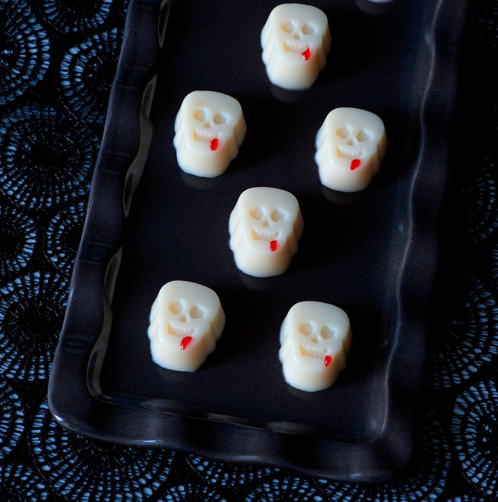 Tricks for making creepy Halloween Jell-O treats