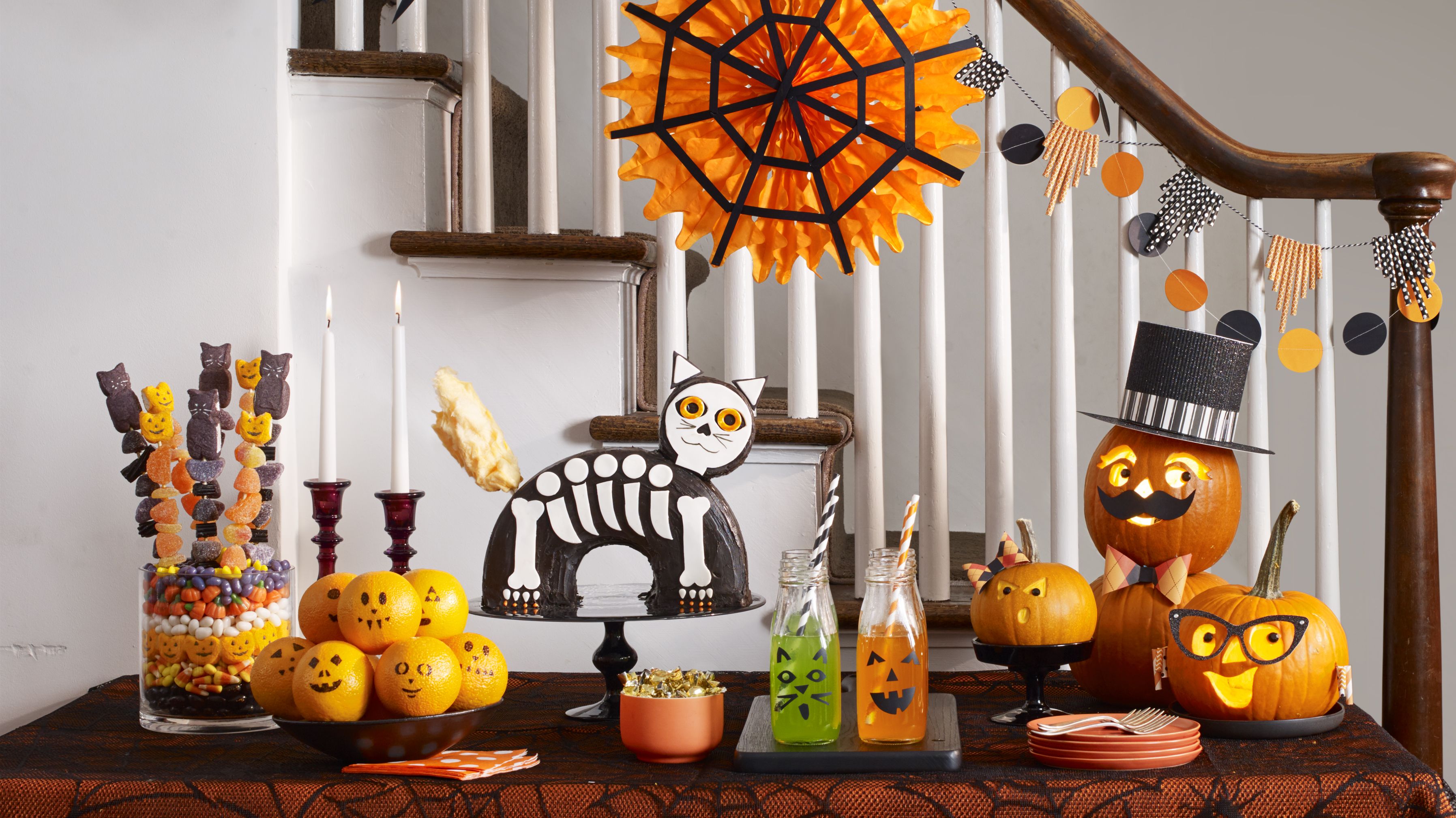 Spooky Halloween Table Ideas: Get Your Decor Sorted! - Themtraicay.com