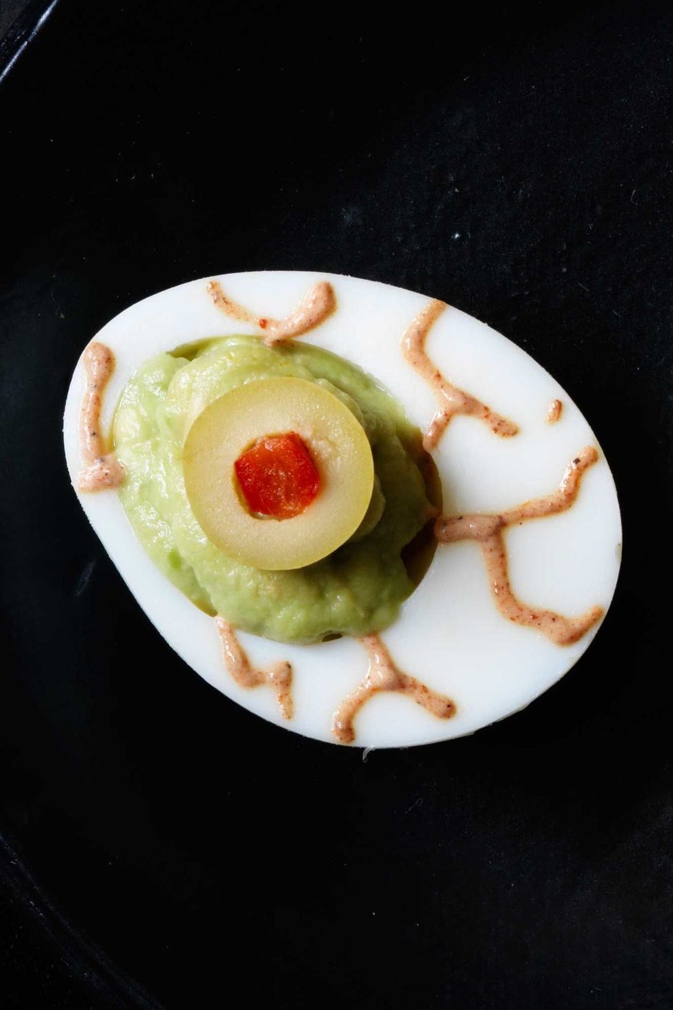 halloween appetizers guacamole eyeballs