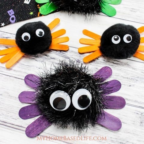 Halloween Crafts- Pompom Spider Crafts halloween crafts pompom spider crafts