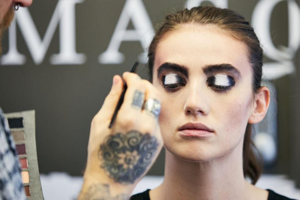 step-by-step Halloween make-up tutorial Illamasqua