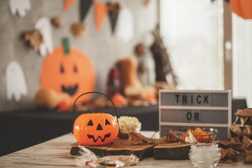 halloween table decor