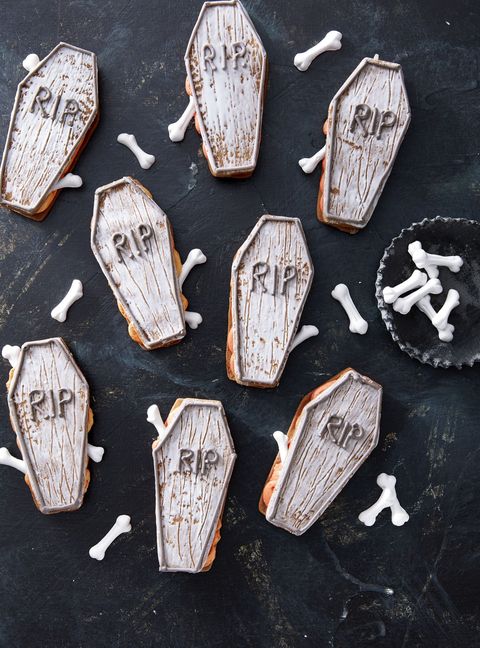coffin sandwich cookies with candy bones