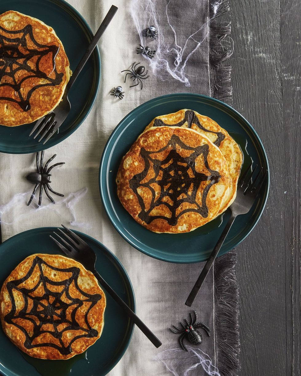 halloween treats for kids spider web pancakes