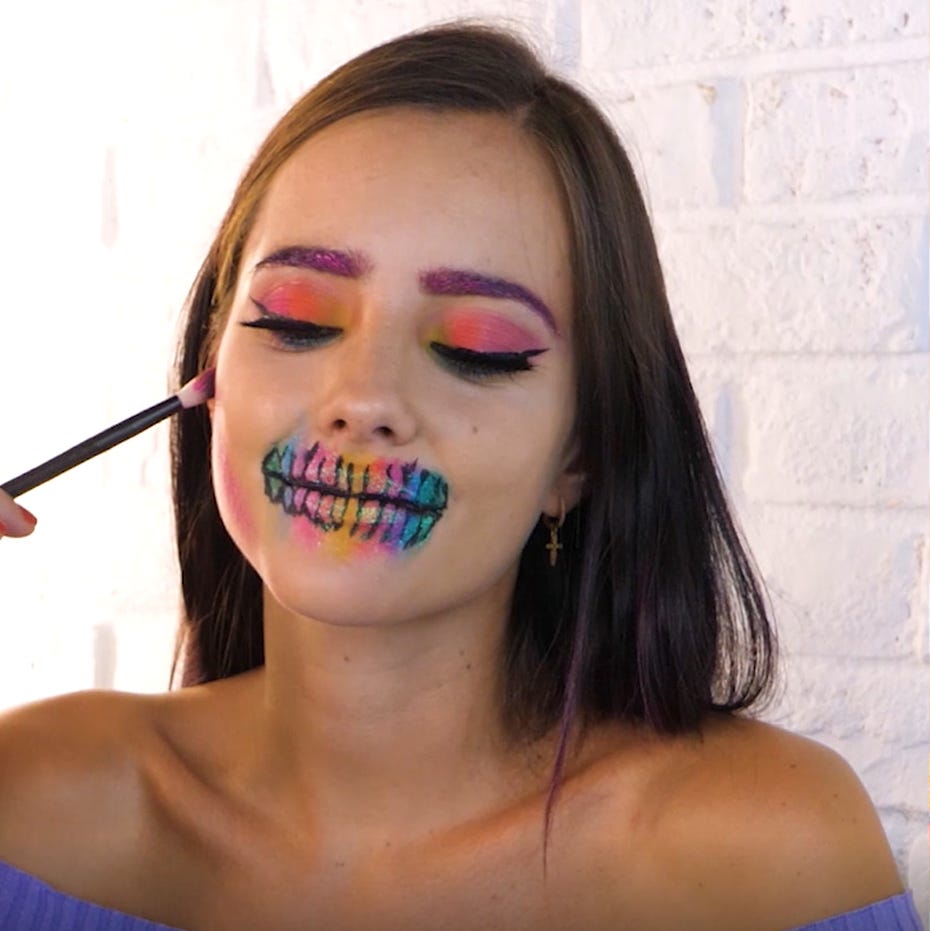 halloween-2019-tutorial-trucco-teschio-colorato