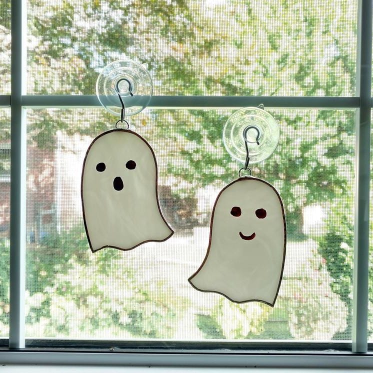 26 Best Halloween Window Decorations of 2024