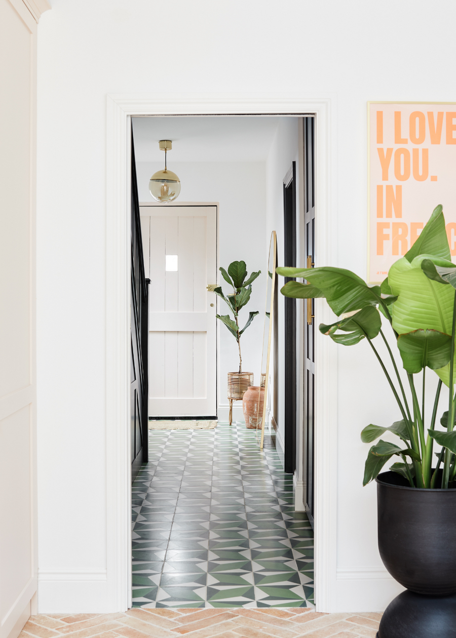 hallway colour ideas monochrome