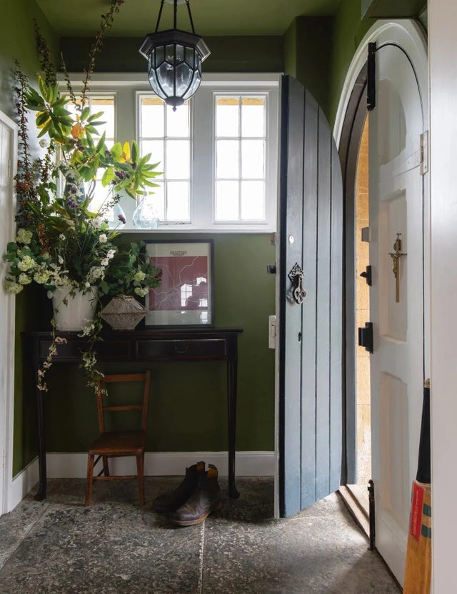 hallway decorating ideas green