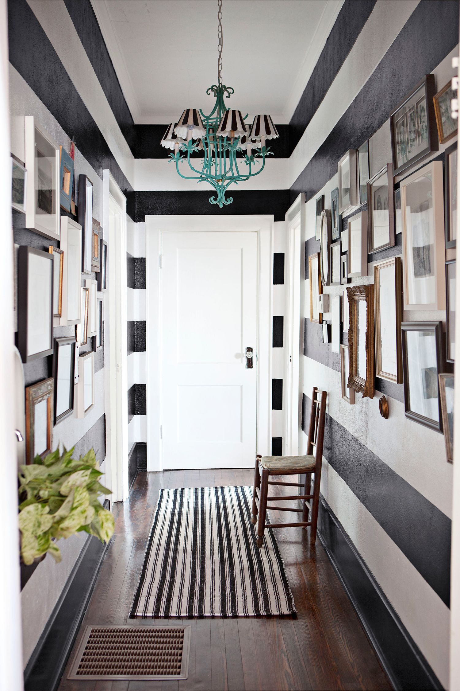 golden-oak-decorating-long-hallway-hallway-designs-narrow-hallway