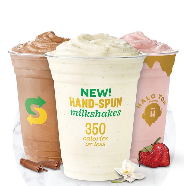 Food, Milkshake, Drink, Cream, Buttercream, Non-alcoholic beverage, Vanilla, Dairy, Frozen dessert, 
