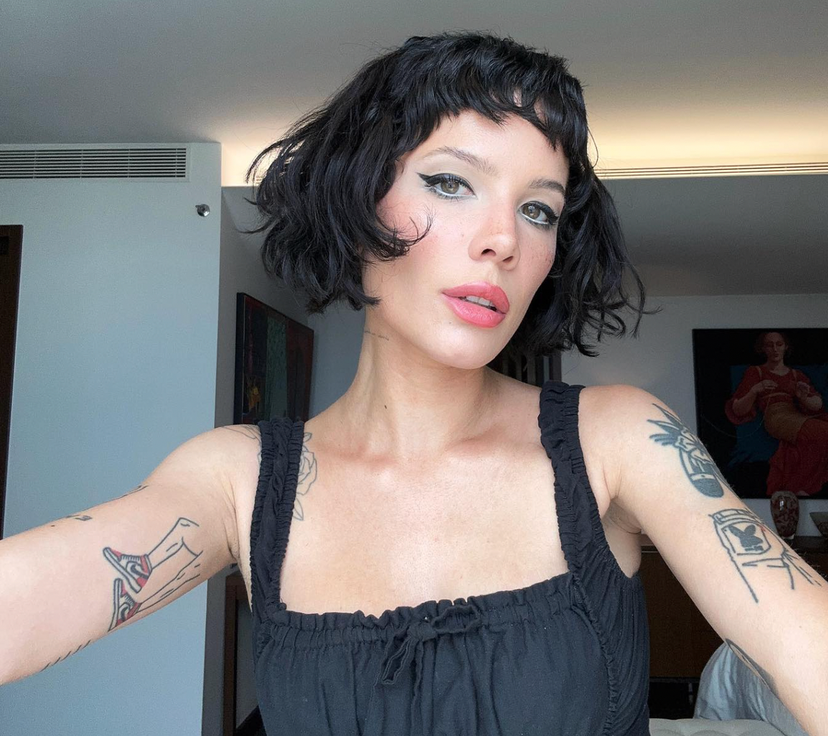 Halsey just shared a topless photo taken by their boyfriend