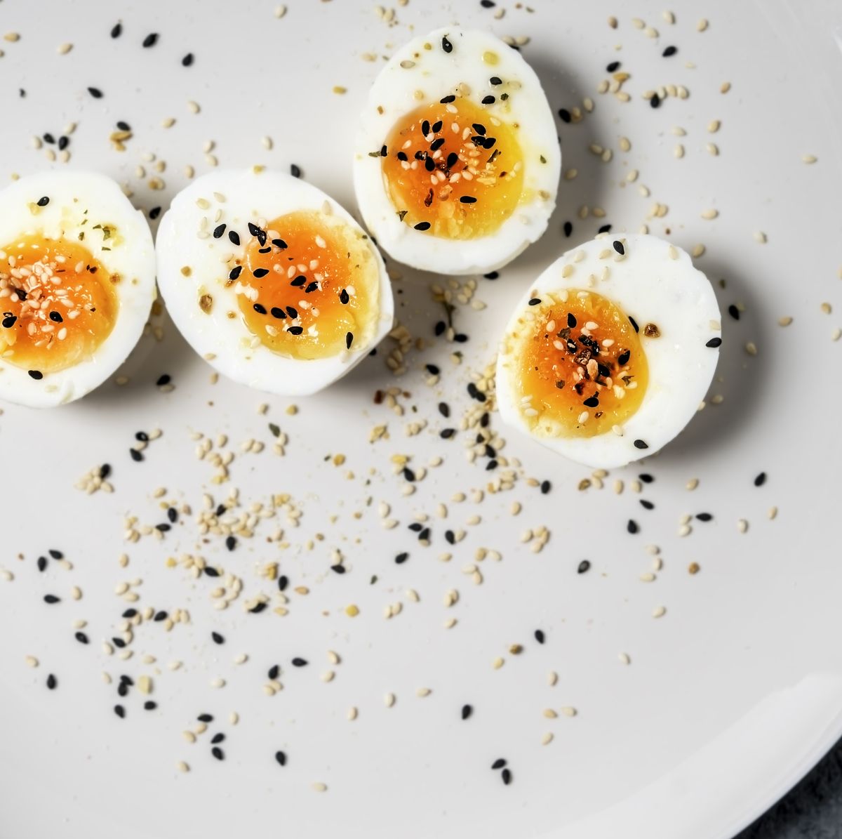 Healthy Eating: How Much Do Eggs Really Weigh?