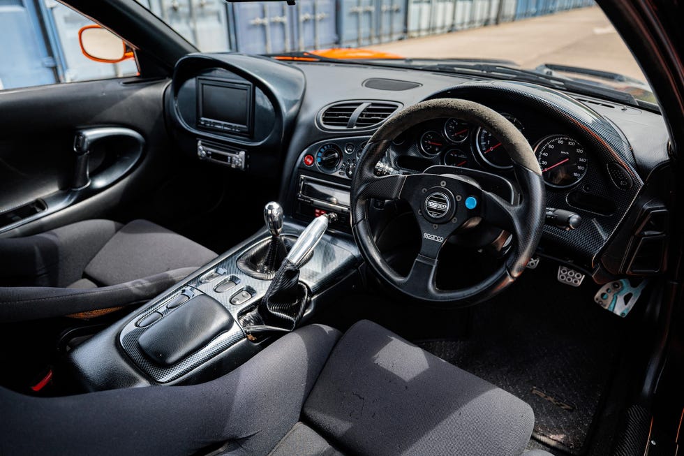 マンウィズ　ハン仕様RX-7 Han's Modified Mazda RX-7 Just Sold for $1.2 Million at Auction