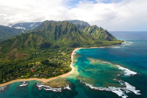 hanalei bay, kauai, hawaii
