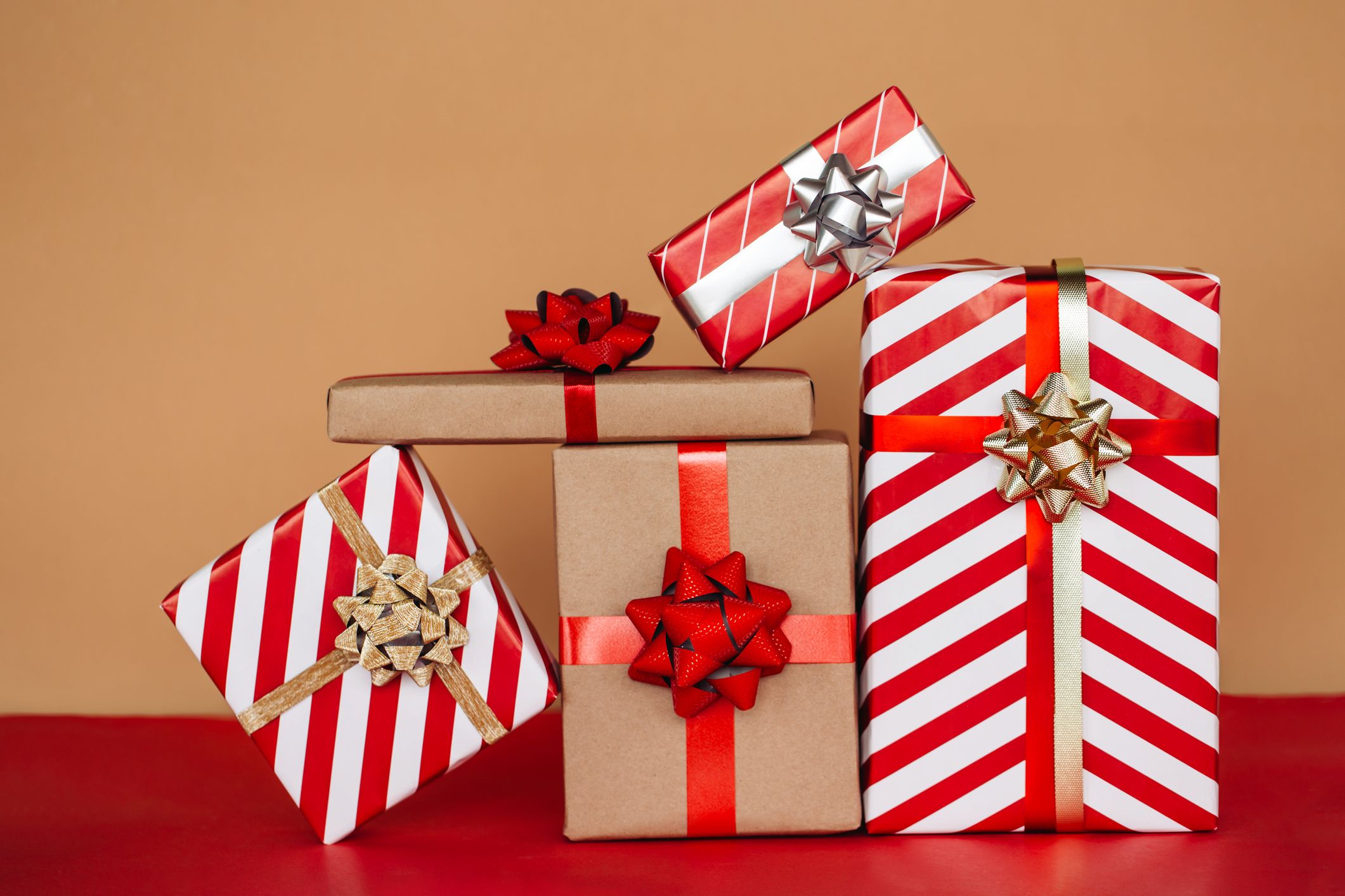 Can you recycle wrapping paper?