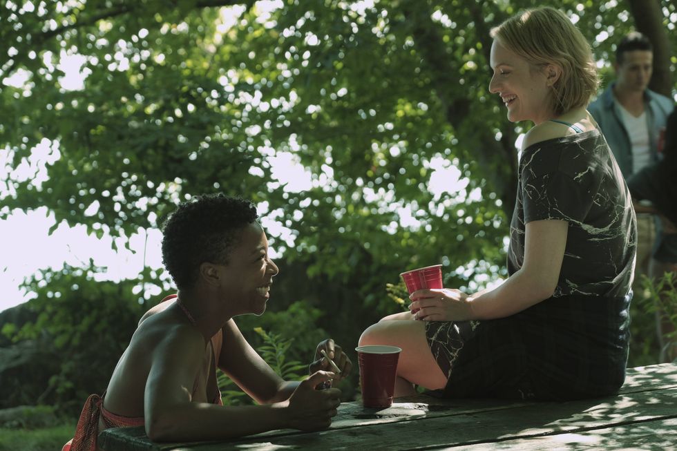 Samira Wiley (Moira) and Elisabeth Moss (June) in The Handmaid's Tale