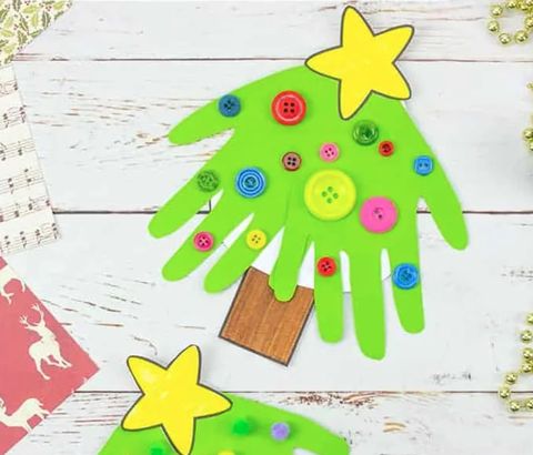 christmas crafts handprint christmas tree cards