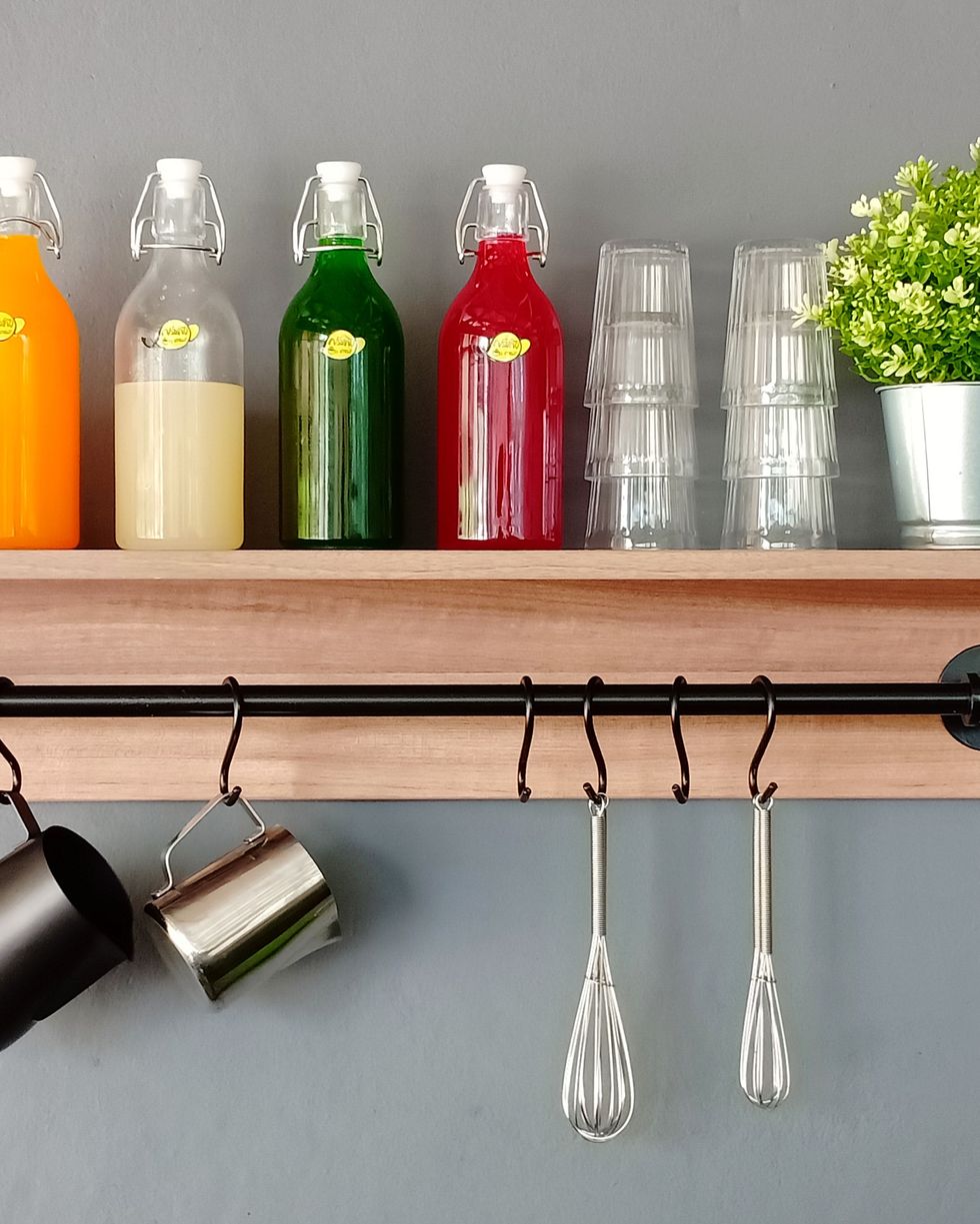 Pot Racks: The Ultimate In Chic Kitchen Organization