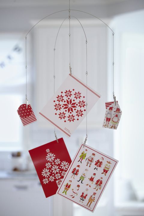hanging christmas cards