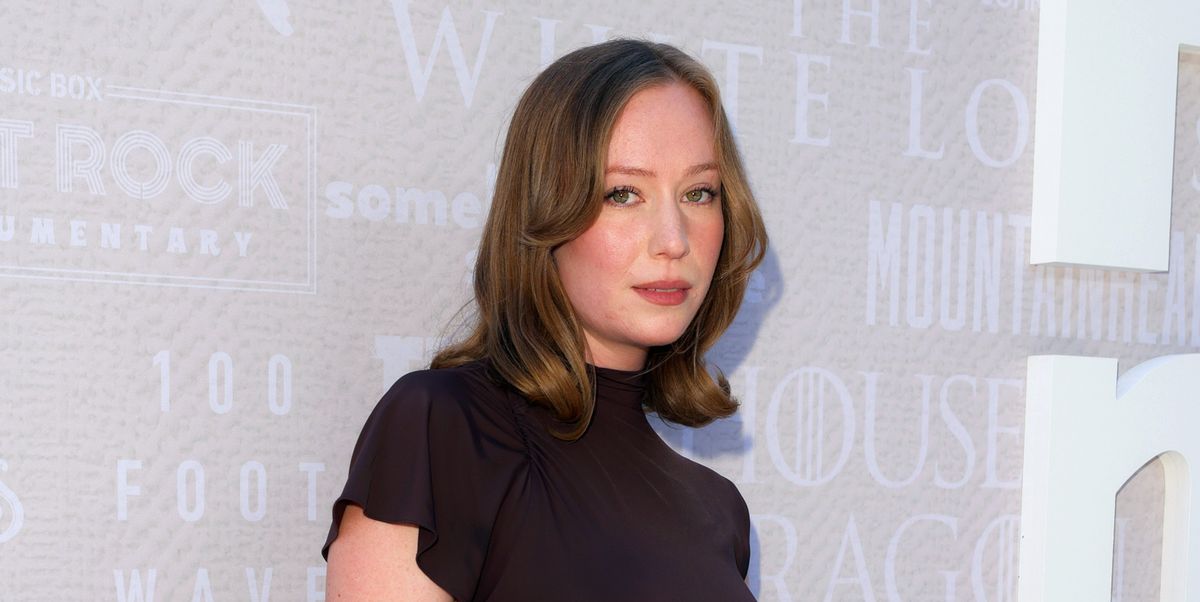 Who Has ‘Hacks’ Star Hannah Einbinder Dated? Her Relationship History Includes a Familiar Face