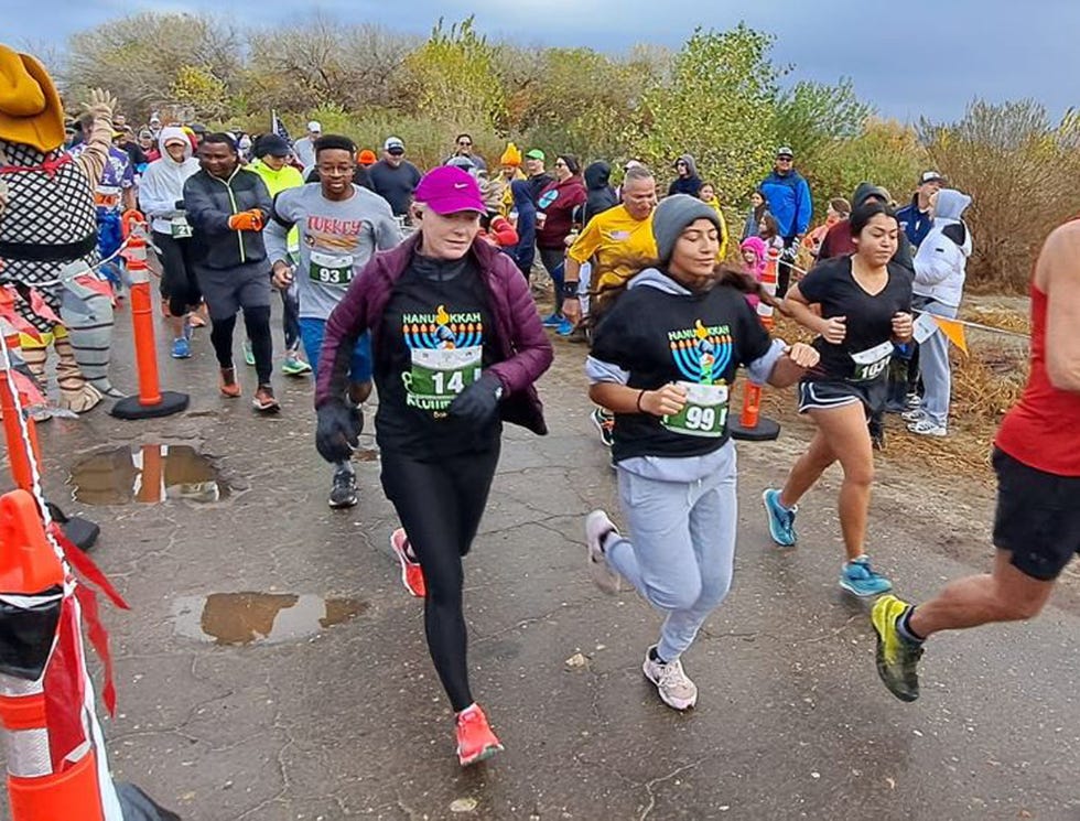 a group of people running