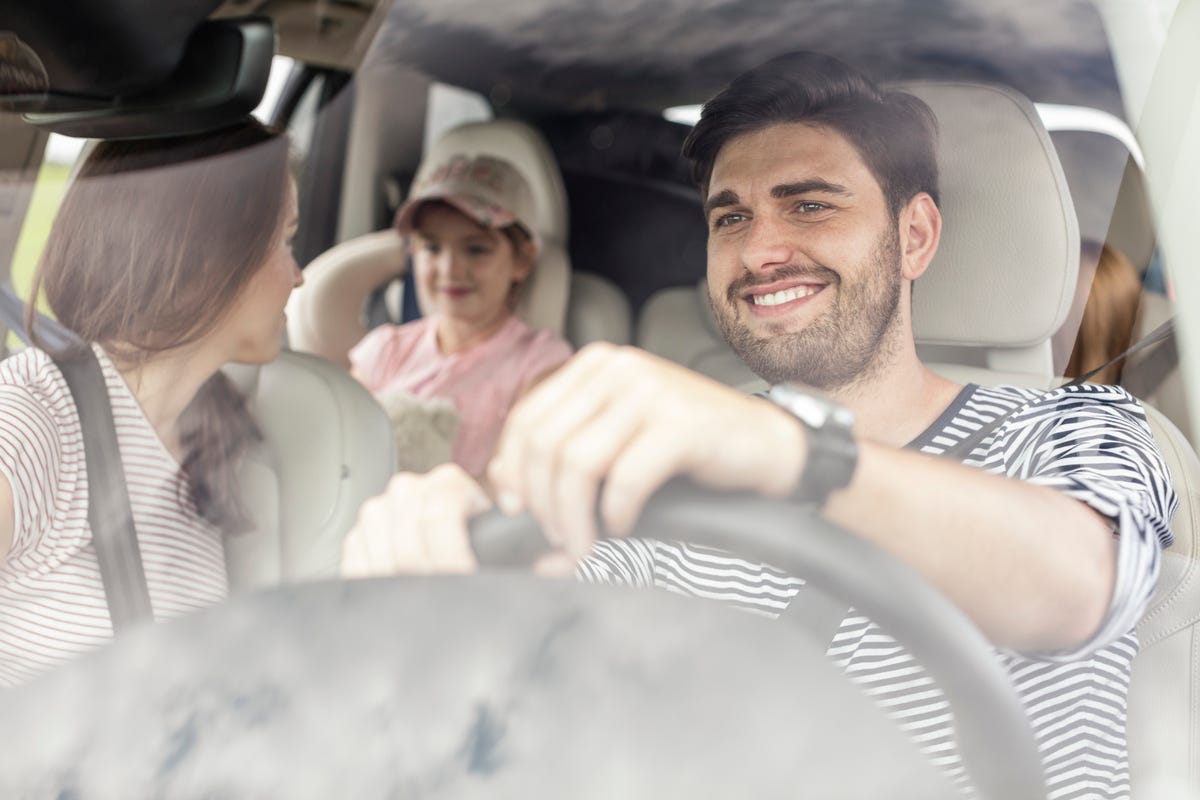 Can a non US citizen get car insurance?