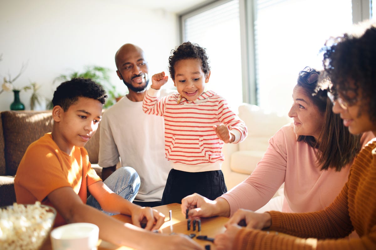 I 12 giochi da fare in casa per intrattenere bambini di tutte le età