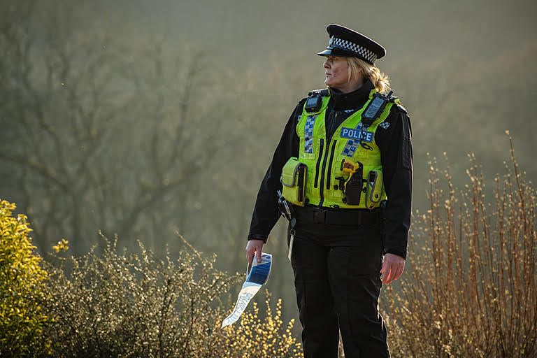 happy valley s3,01 01 2023,generics,catherine cawood sarah lancashire,not for publication until 0001hrs, saturday 10th december, 2022,lookout point,matt squire