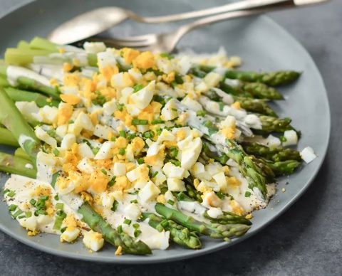 hard boiled egg recipes asparagus salad with hard boiled egg