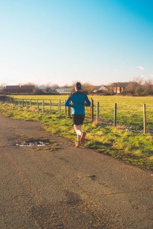 hardlopen door natuur