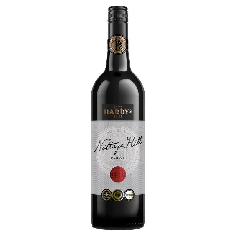 Liqueur, Drink, Bottle, Distilled beverage, Alcoholic beverage, Wine, Wine bottle, Glass bottle, Dessert wine, Red wine, 