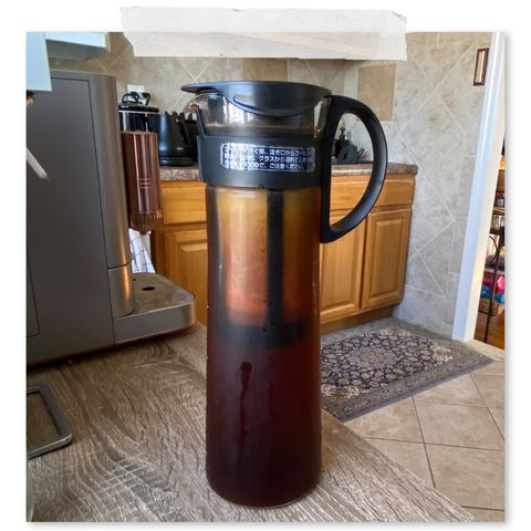 hario cold brew coffee maker on kitchen counter