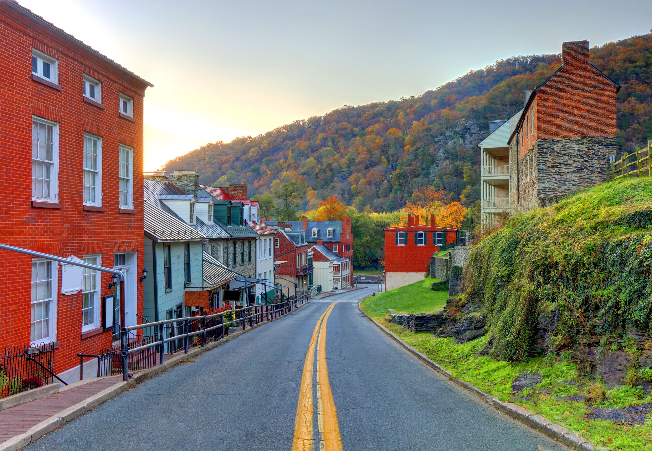 10 of the best small towns in the US: readers' travel tips, United States  holidays
