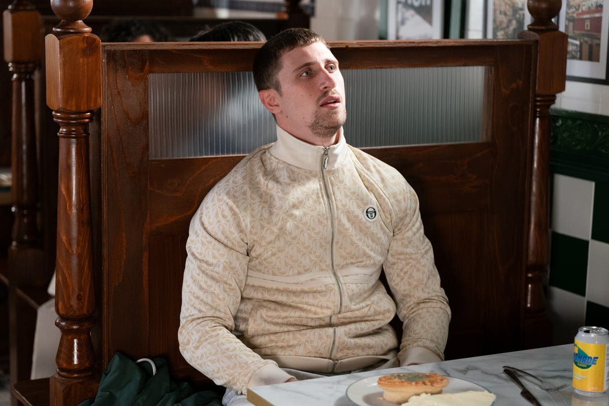EastEnders Soap Scoop! Nicola is faced with an intruder