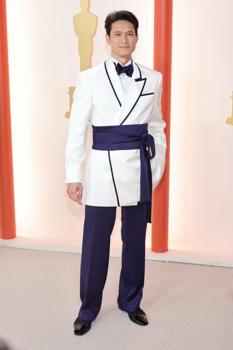 harry shum en la gala de los oscar 2023