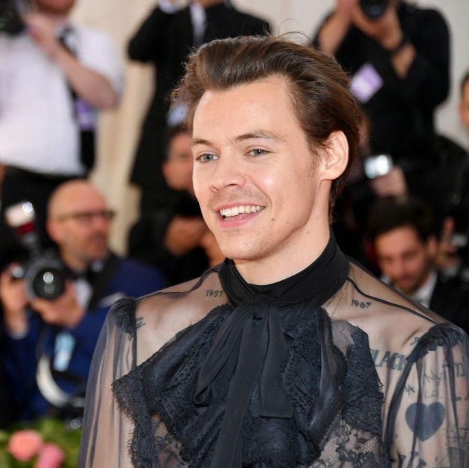 LGBTQ+ Twitter loves Harry Styles's new song
