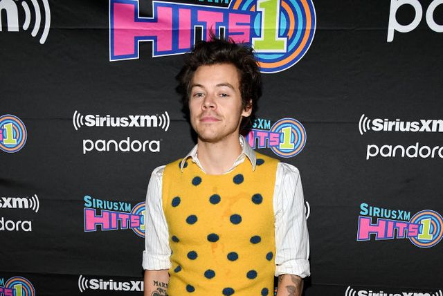 harry styles performs for siriusxm and pandora in new york city